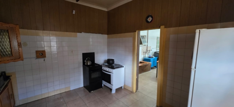 5 Bedroom Property for Sale in Elandia North West